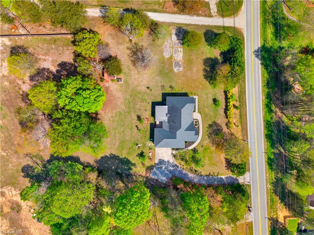 2027 Whites Mill Road High Point, NC 27265 - Photo 45 of 45