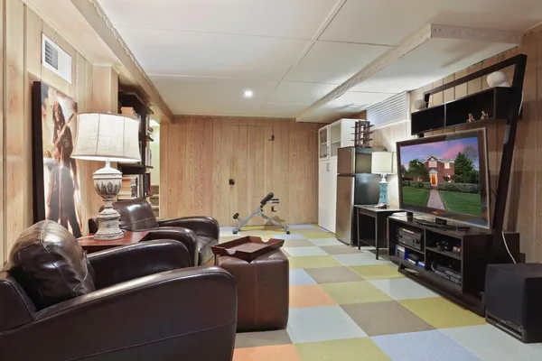 $1,099,900 | 930 Sycamore Avenue, Modesto, CA 95350