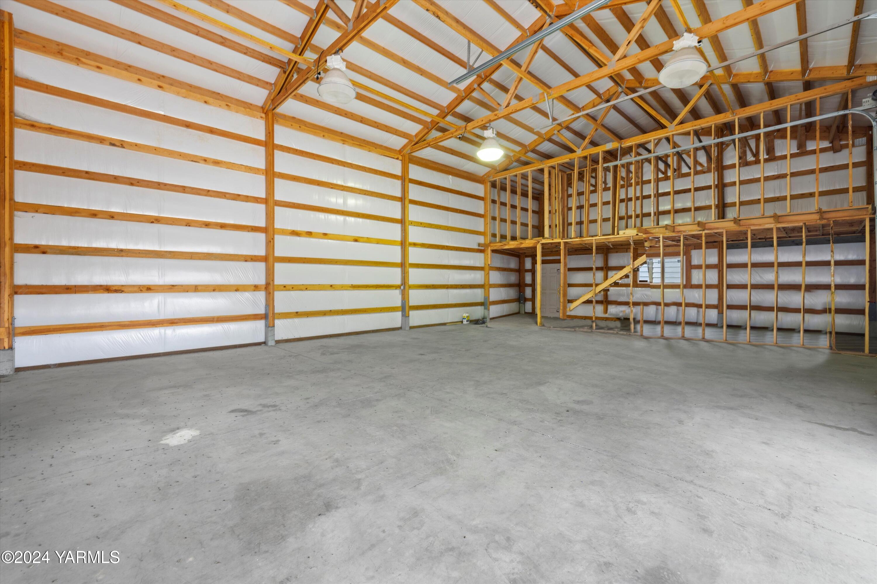 14901 Summitview Ext Road Yakima, WA 98908 - Photo 15 of 24 a view of an empty room with a staircase