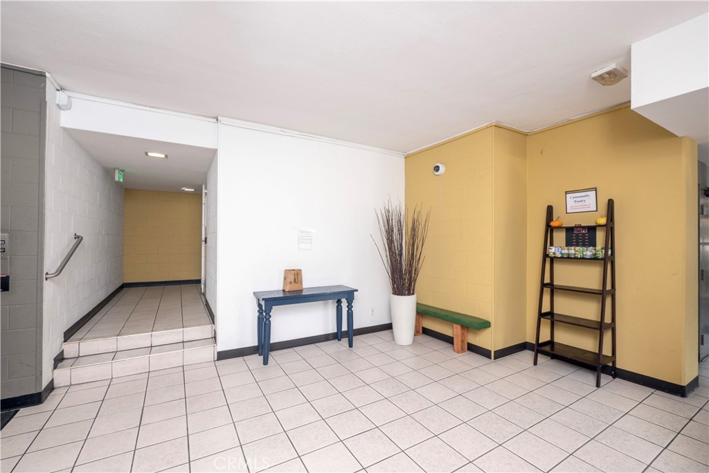 545 Chestnut Avenue, Unit 104 Long Beach, CA 90802 - Photo 16 of 48