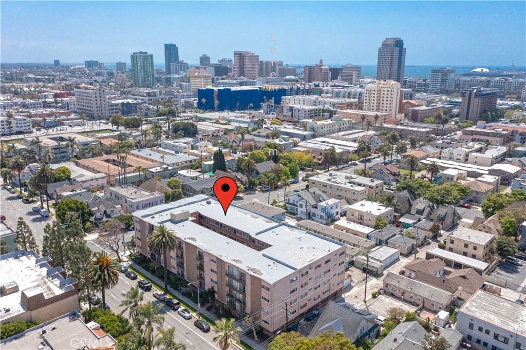 545 Chestnut Avenue, Unit 104 Long Beach, CA 90802 - Photo 7 of 48 a view of a city