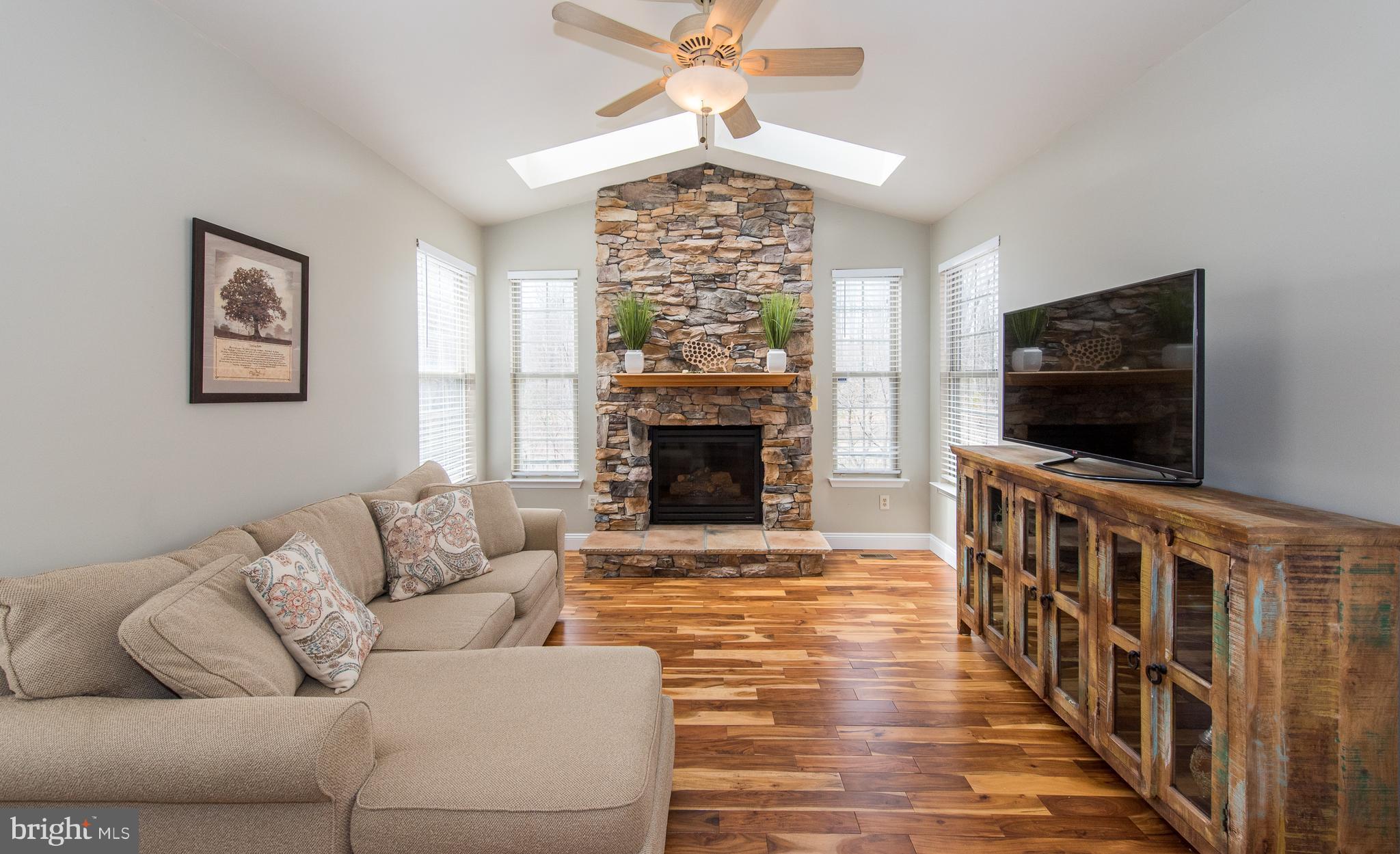 9607 Watts Road Owings Mills, MD 21117 - Photo 8 of 30 Family Room