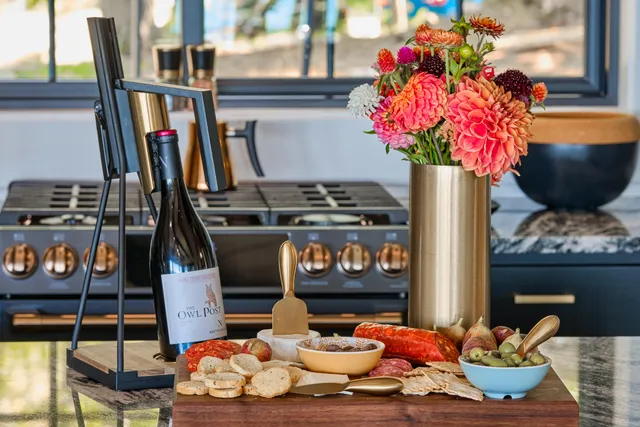 $985,000 | 4282 West Fox Farm Road, Manistee, MI 49660