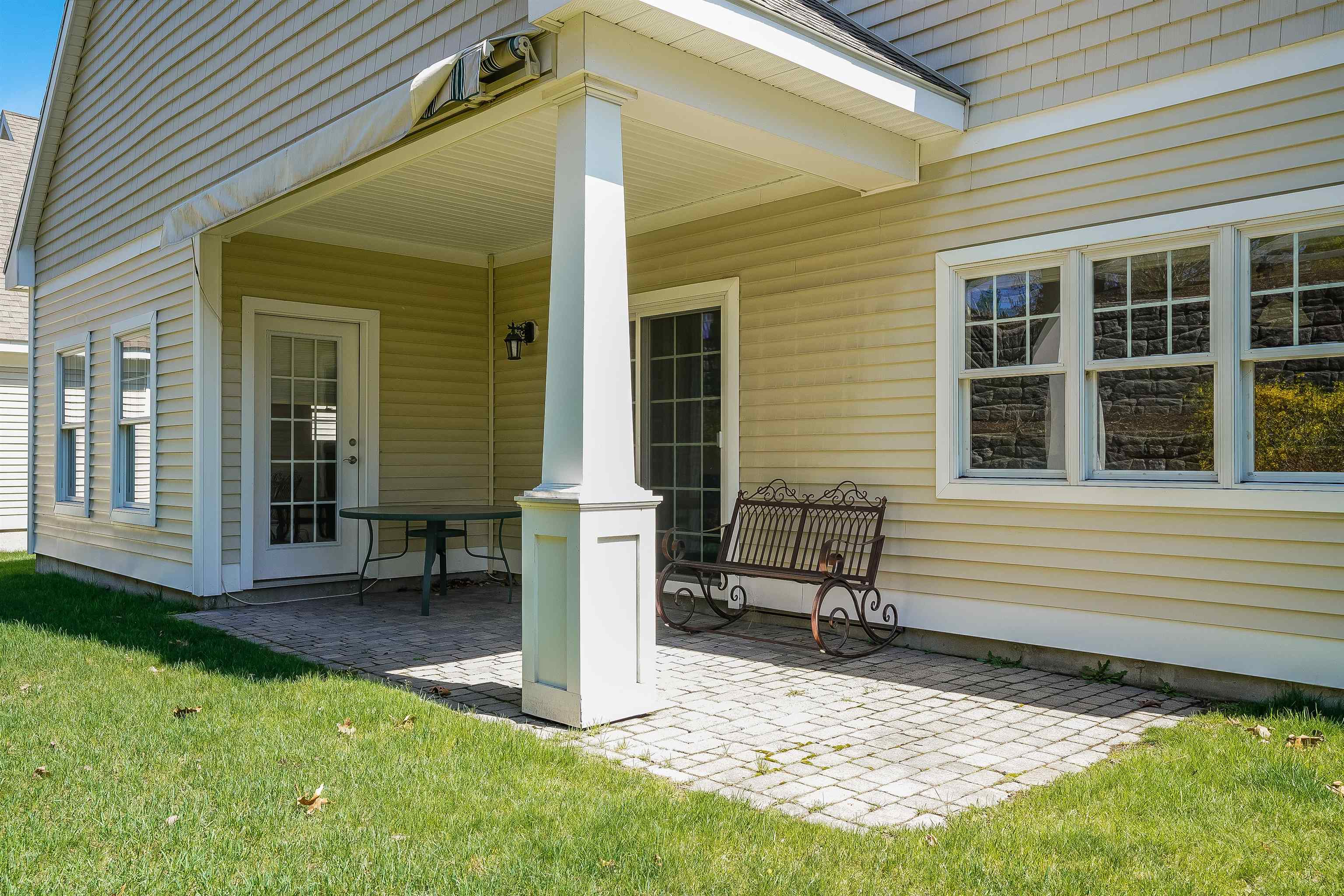 35 Metea Lane Bedford, NH 03110 - Photo 28 of 34