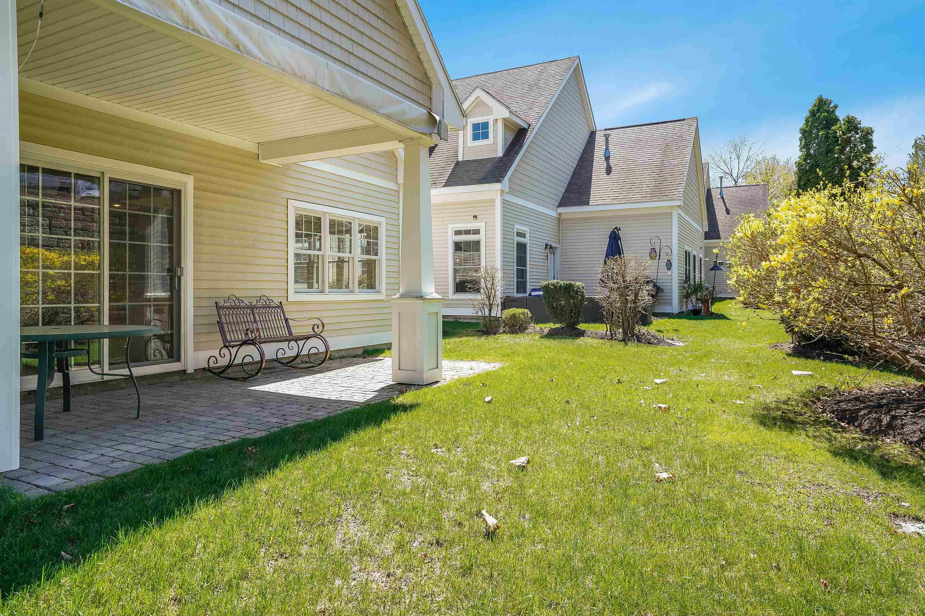 35 Metea Lane Bedford, NH 03110 - Photo 29 of 34