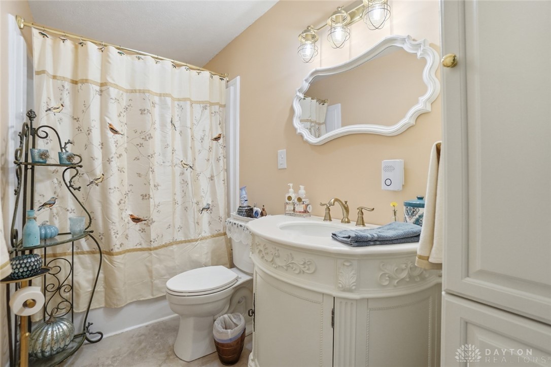 6306 Johnson Road Springfield, OH 45502 - Photo 54 of 84