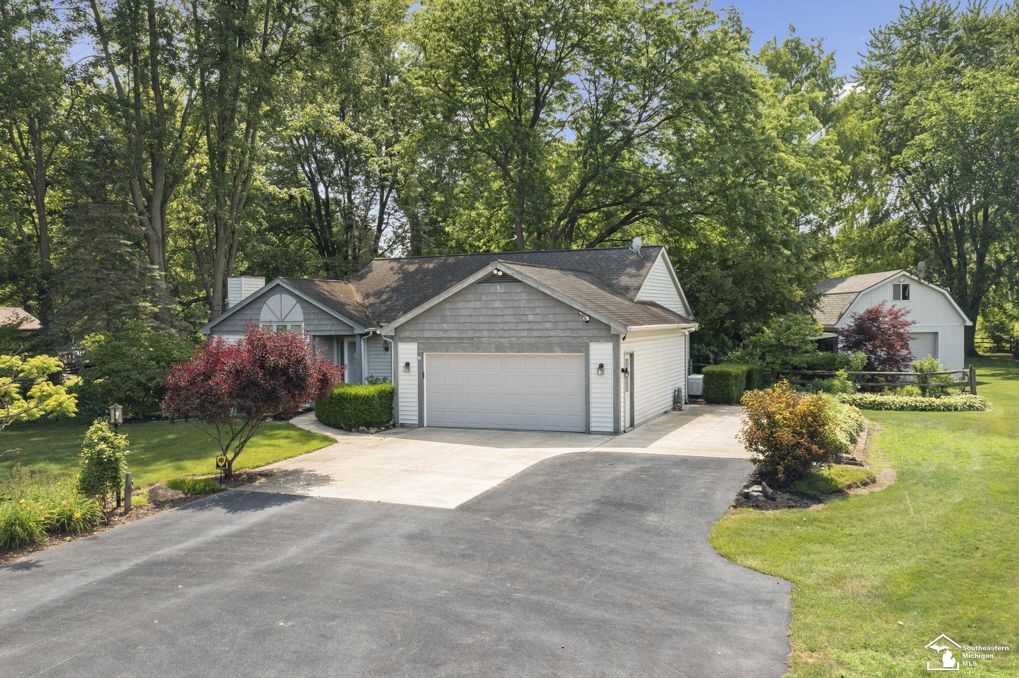 10735 Secor Road Temperance, MI 48182 - Photo 37 of 50