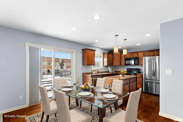 $365,000 | 2515 West Sesame Street, Dunlap, IL 61525