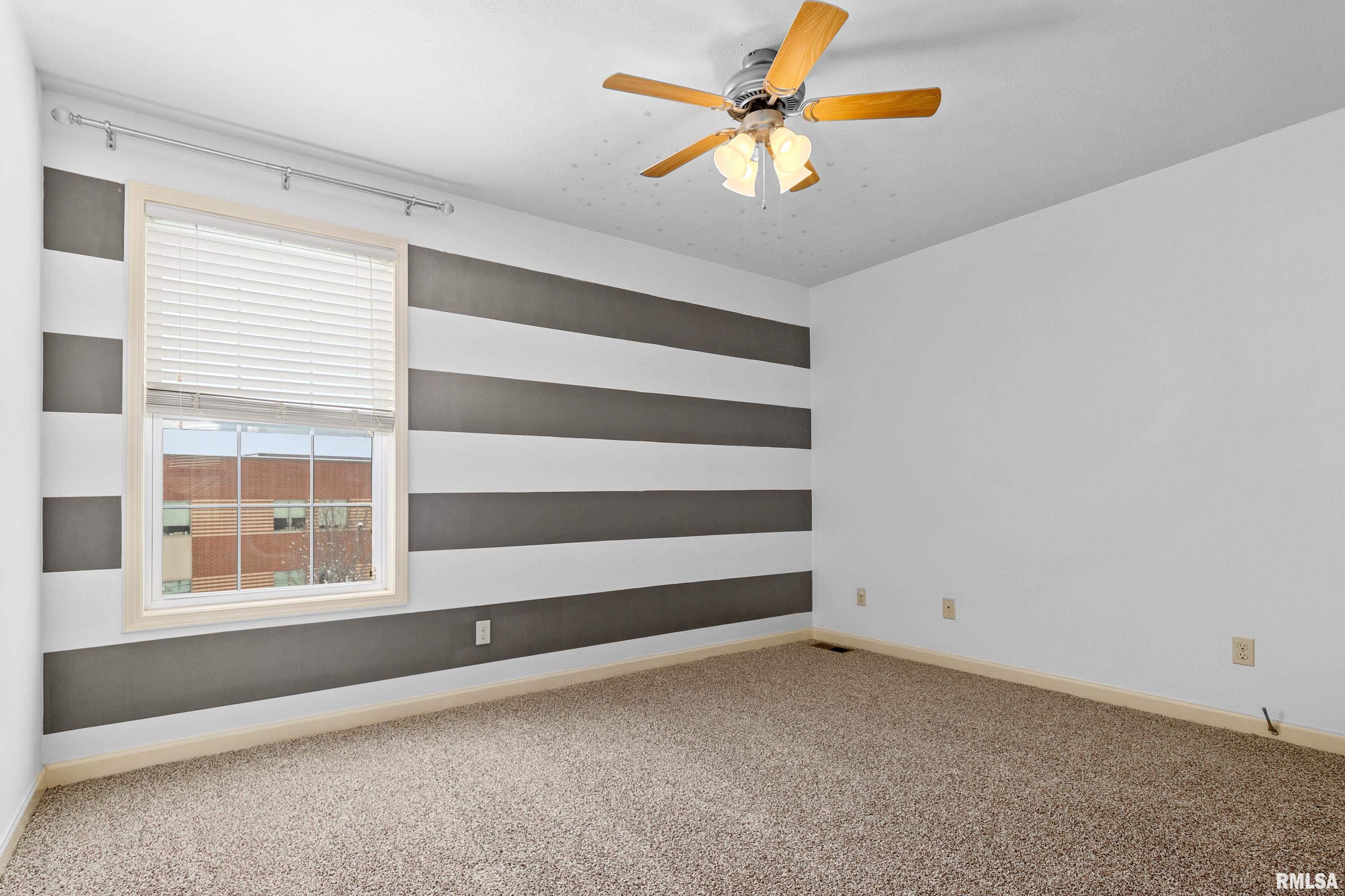 2515 West Sesame Street Dunlap, IL 61525 - Photo 39 of 56