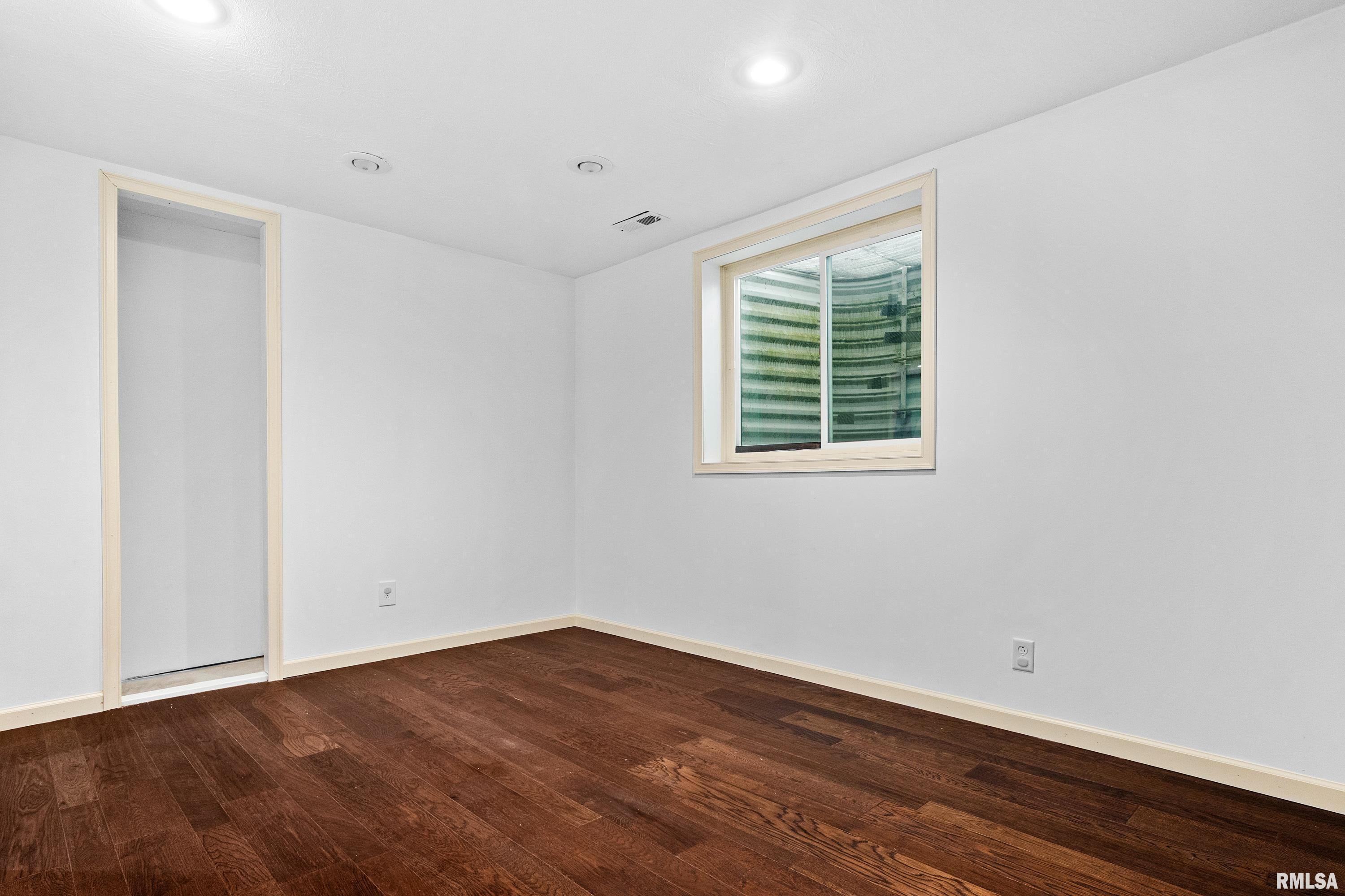 2515 West Sesame Street Dunlap, IL 61525 - Photo 47 of 56