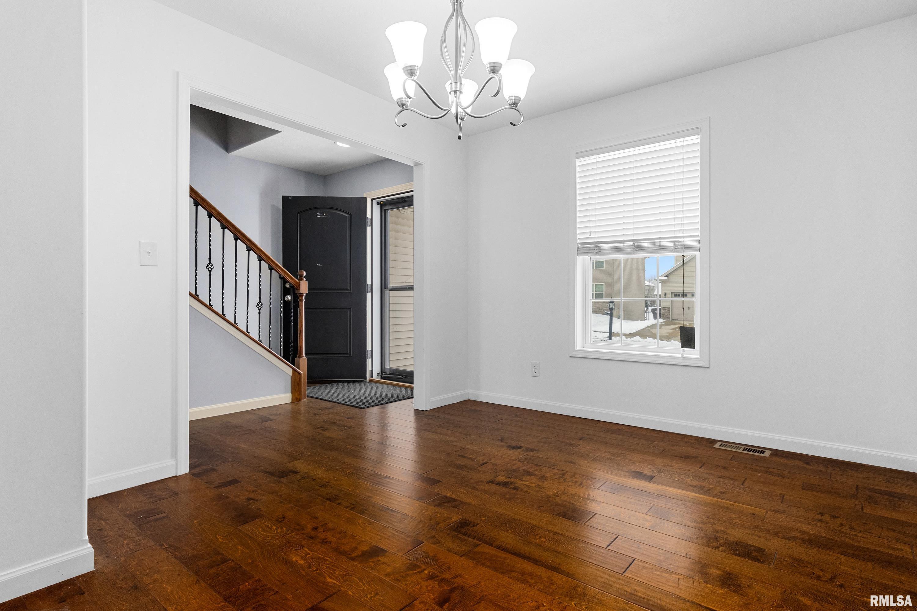 2515 West Sesame Street Dunlap, IL 61525 - Photo 6 of 56