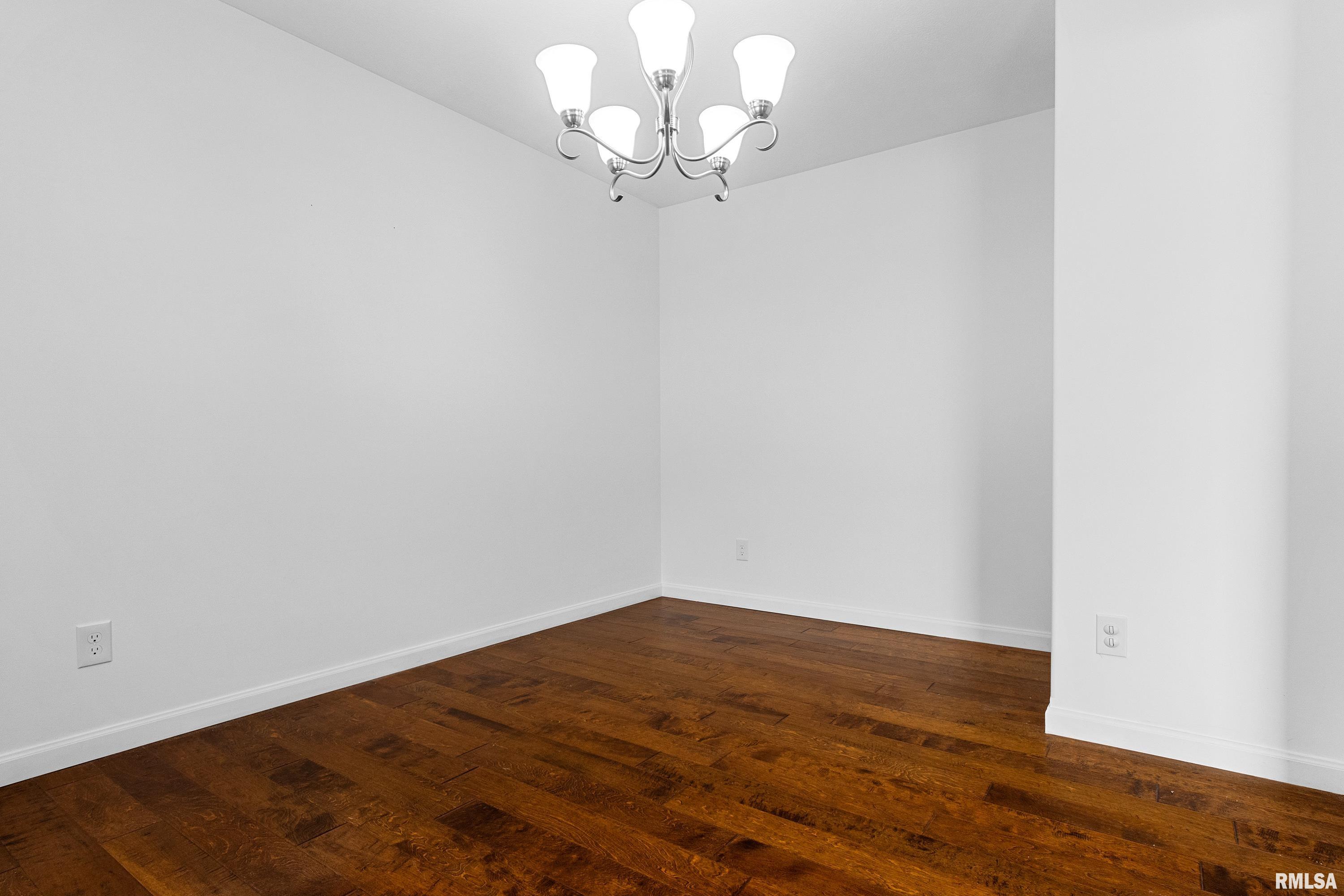 2515 West Sesame Street Dunlap, IL 61525 - Photo 8 of 56