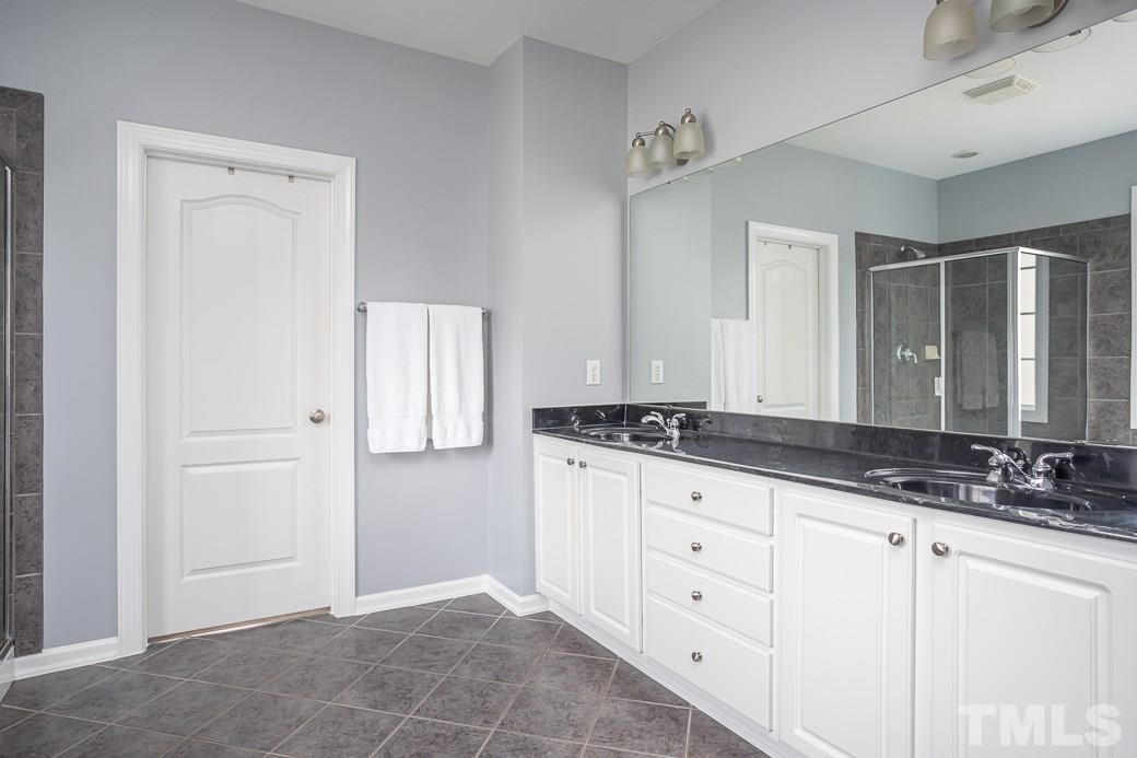 10012 Darling Street Raleigh, NC 27613 - Photo 17 of 30