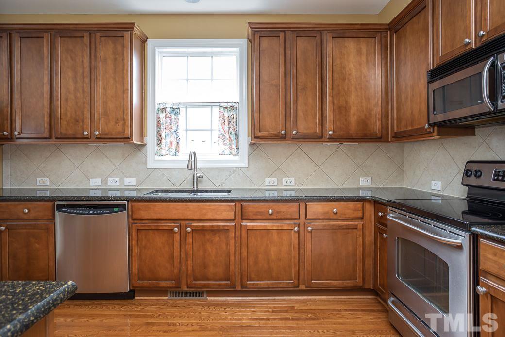 10012 Darling Street Raleigh, NC 27613 - Photo 5 of 30
