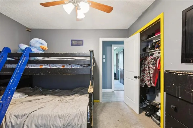 $275,000 | 216 Southwest 26th Street, Blue Springs, MO 64015