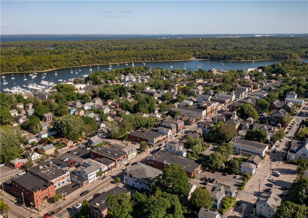 309 Main Street, Unit 2 East Greenwich, RI 02818 - Photo 19 of 21