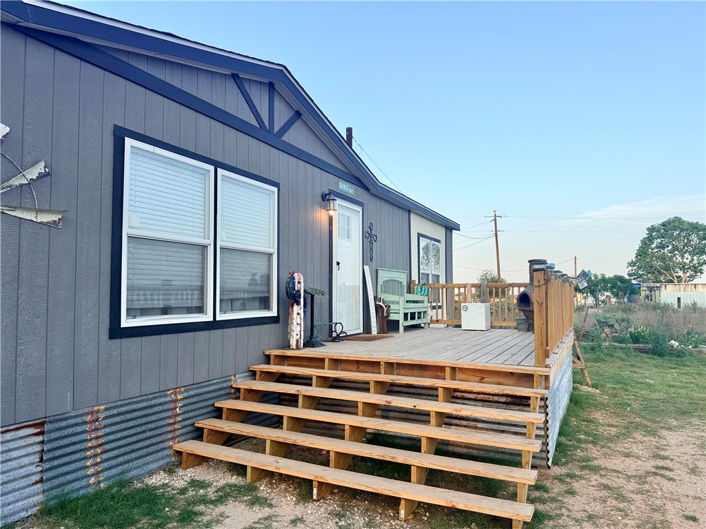 490 Hernandez Road Poteet, TX 78065 - Photo 2 of 26