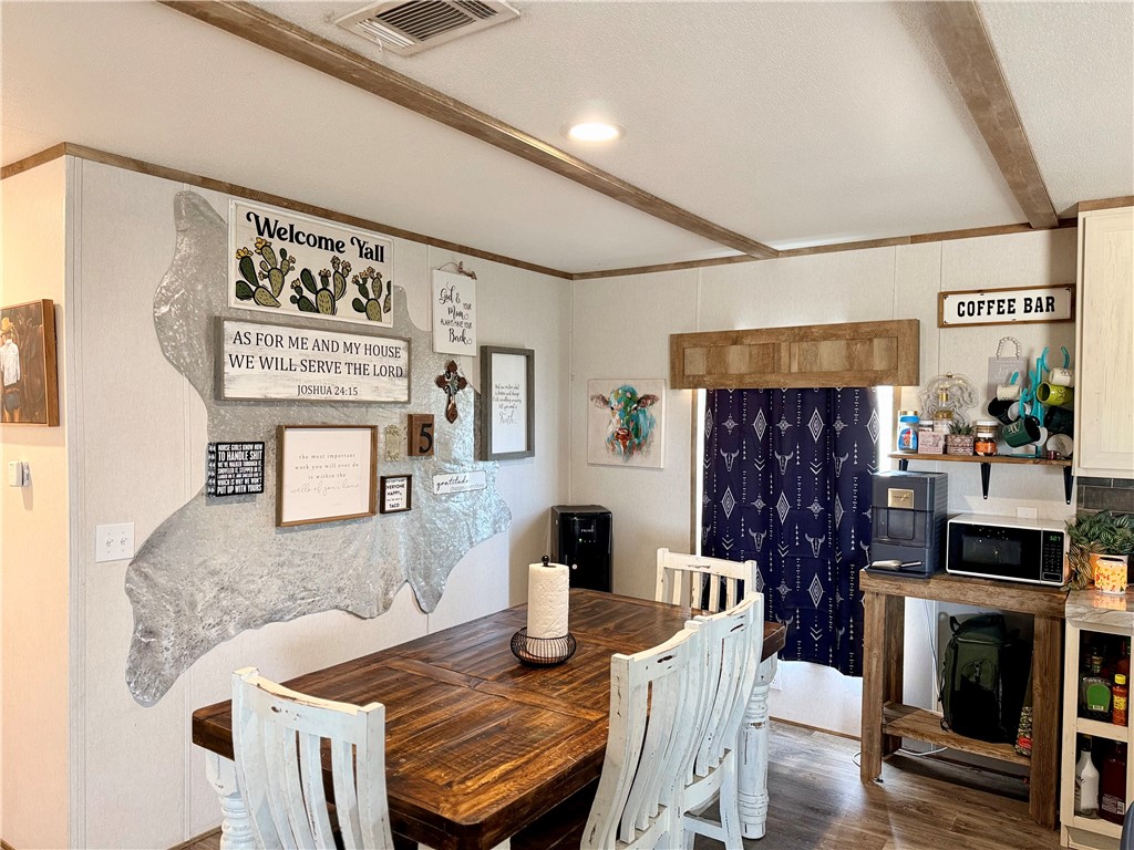 490 Hernandez Road Poteet, TX 78065 - Photo 5 of 26