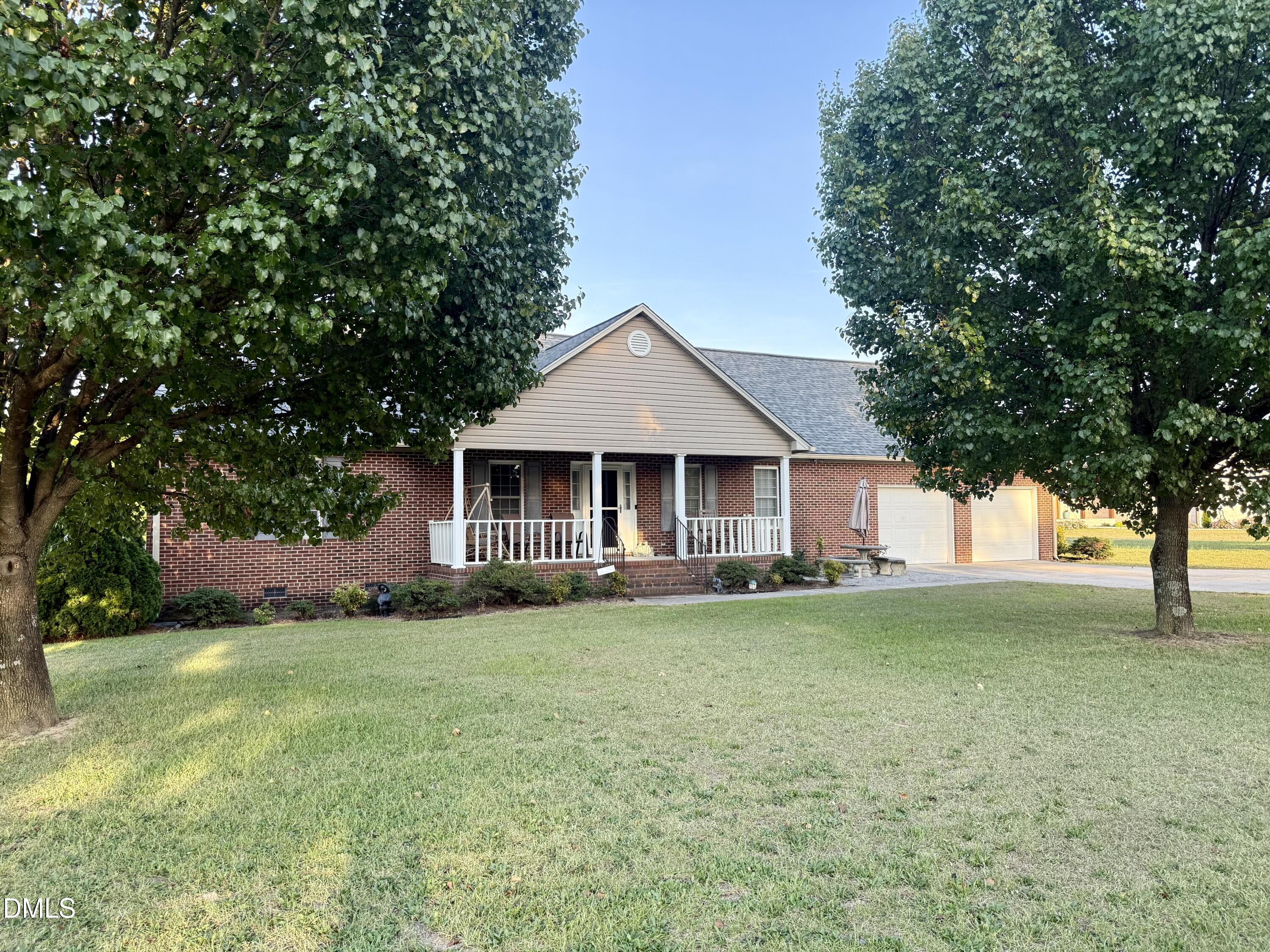 1511 Lane Road Dunn, NC 28334 - Photo 2 of 39