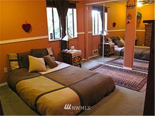 5421 Bulman Road Southeast Port Orchard, WA 98366 - Photo 13 of 15 Gallery Image 13