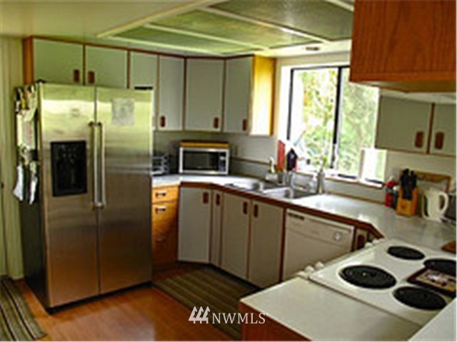 5421 Bulman Road Southeast Port Orchard, WA 98366 - Photo 9 of 15 Gallery Image 9
