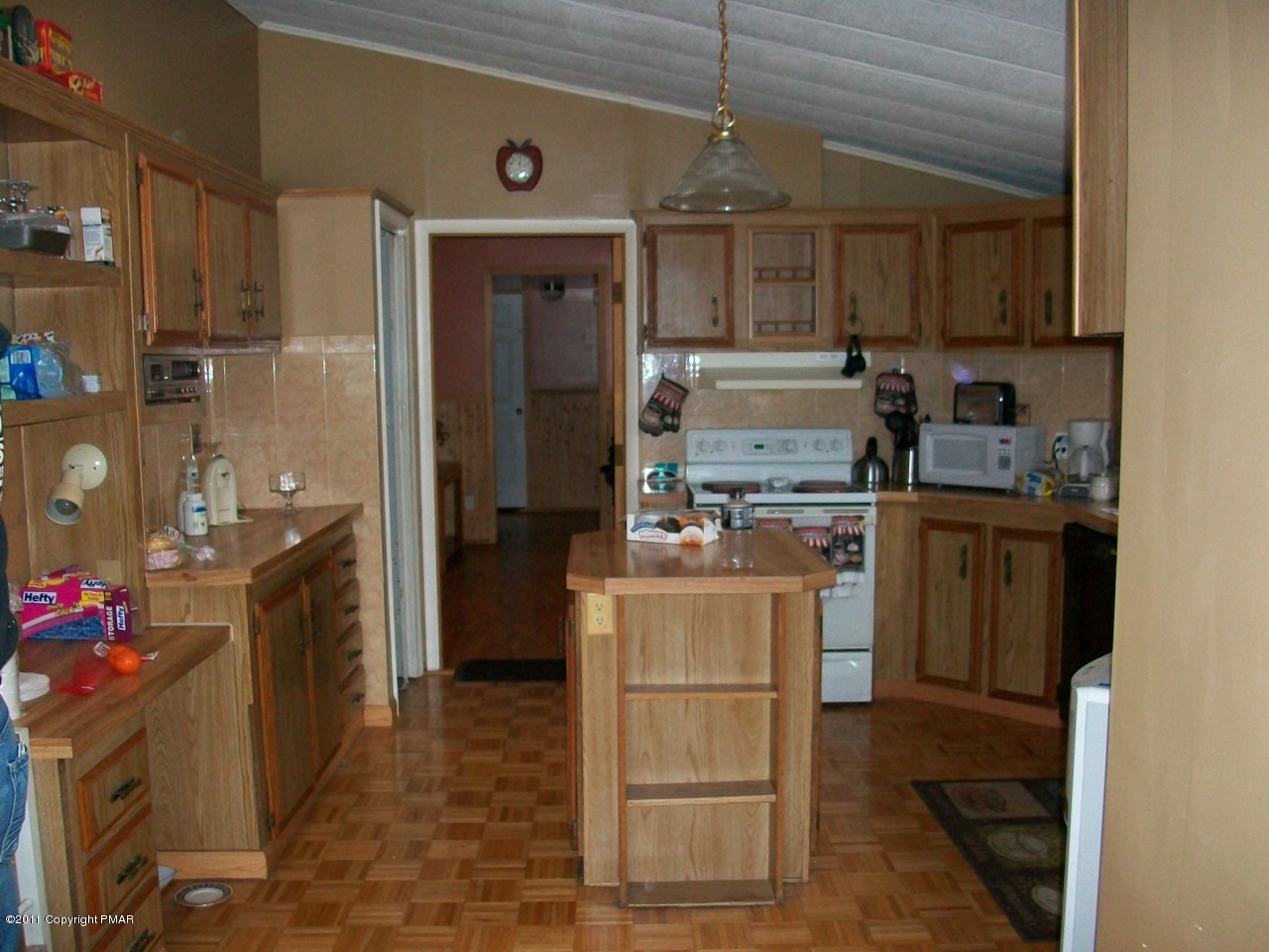 88 Kuhenbeaker Road Blakeslee, PA 18610 - Photo 8 of 18 Kitchen