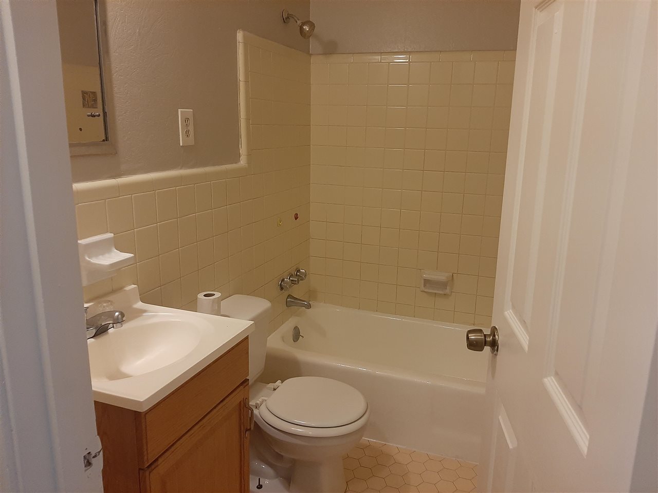 3324 Powers Road Memphis, TN 38128 - Photo 9 of 14 Gallery Image 9