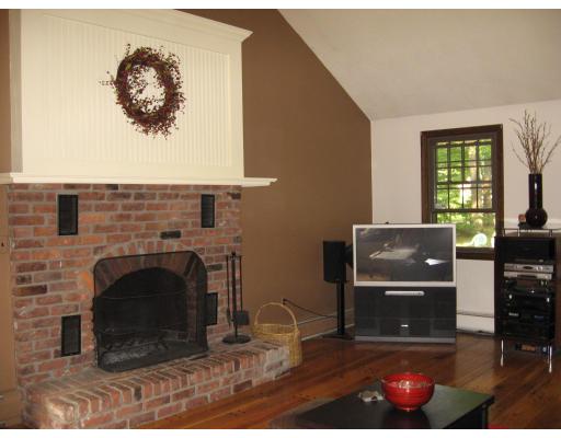 47 East Hill Road Monson, MA 01057 - Photo 5 of 14 Gallery Image 5