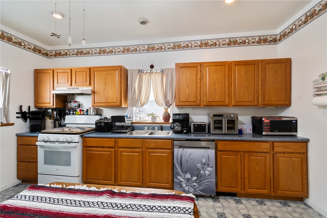 1387 County Road 132 Romulus, NY 14521 - Photo 17 of 45