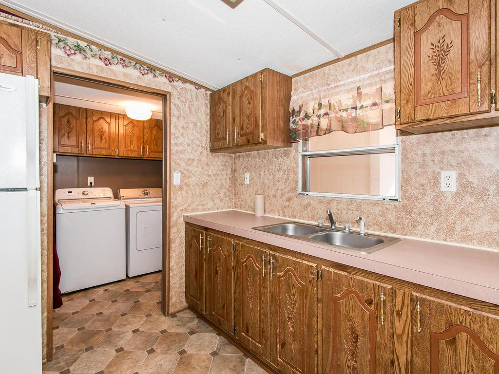 287 Hugh Story Road Limestone, TN 37681 - Photo 13 of 23 Photo 13