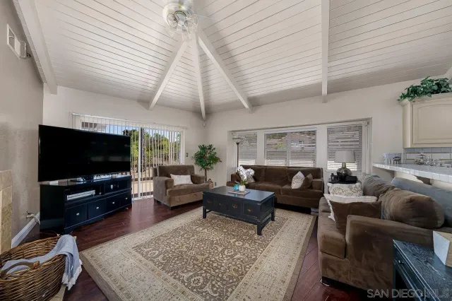 $1,247,500 | 719 Singing Trails Drive, El Cajon, CA 92019