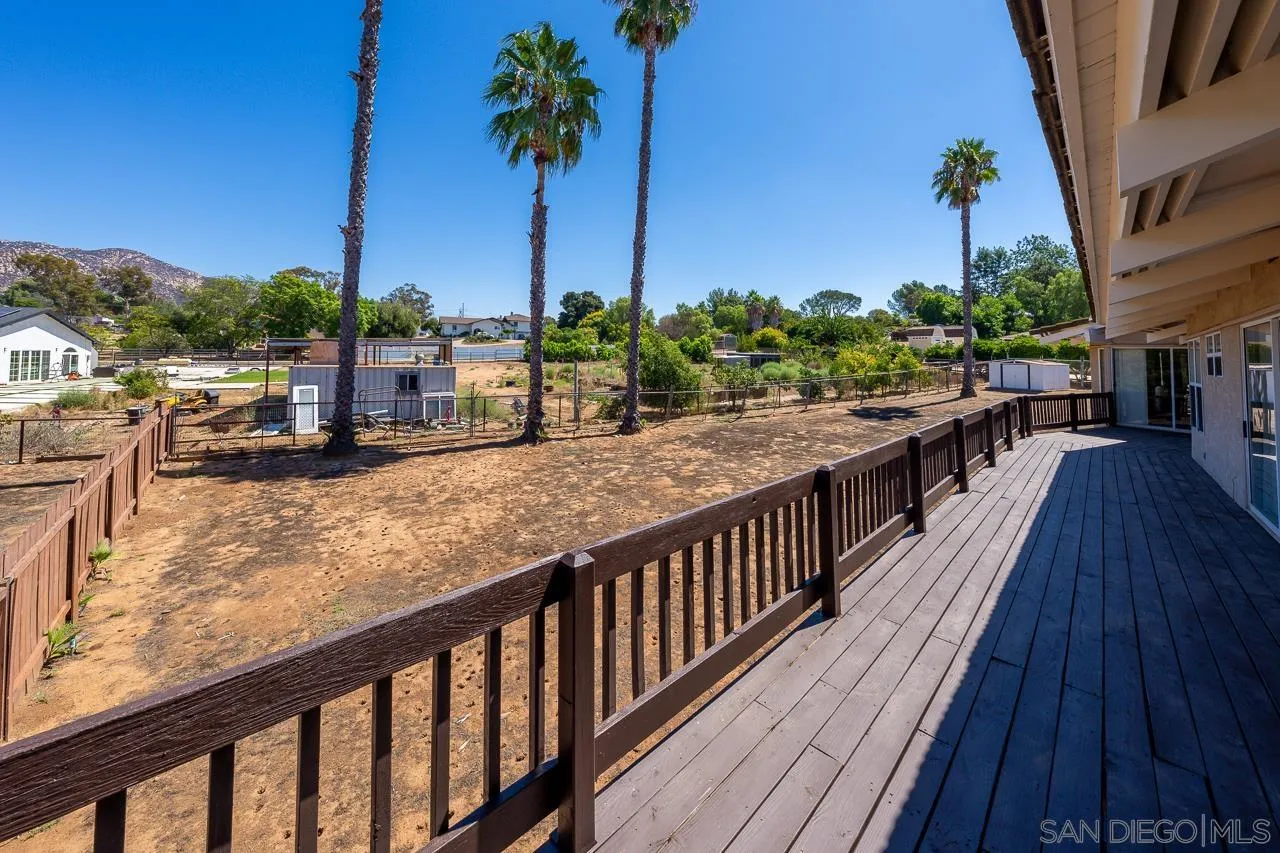 719 Singing Trails Drive El Cajon, CA 92019 - Photo 43 of 73