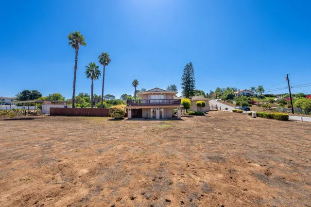 $1,247,500 | 719 Singing Trails Drive, El Cajon, CA 92019