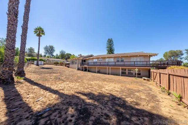 $1,247,500 | 719 Singing Trails Drive, El Cajon, CA 92019