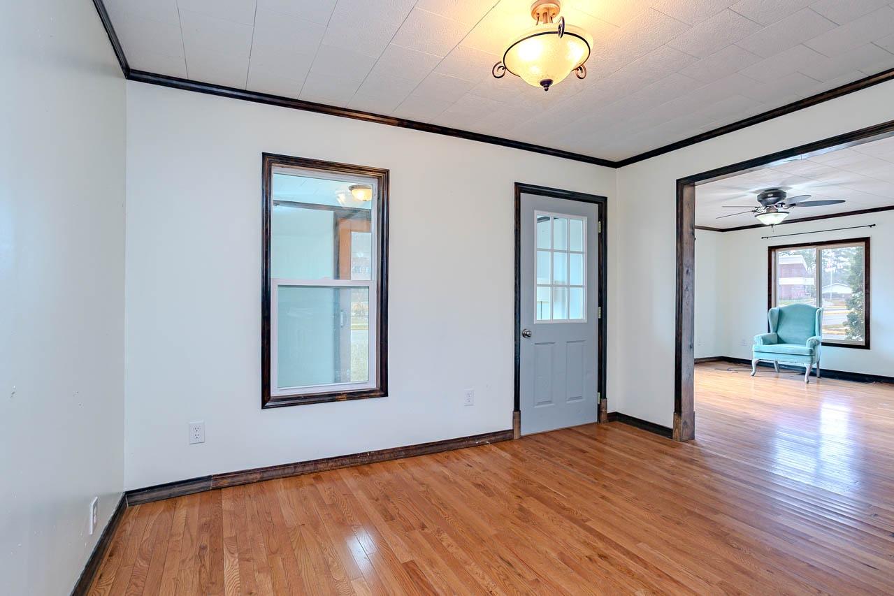 921 South Keenan Street Rhinelander, WI 54501 - Photo 6 of 27 Gallery Image 6