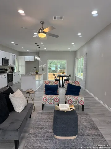 $379,000 | 644 Canyon Cir Drive, Canyon Lake, TX 78133