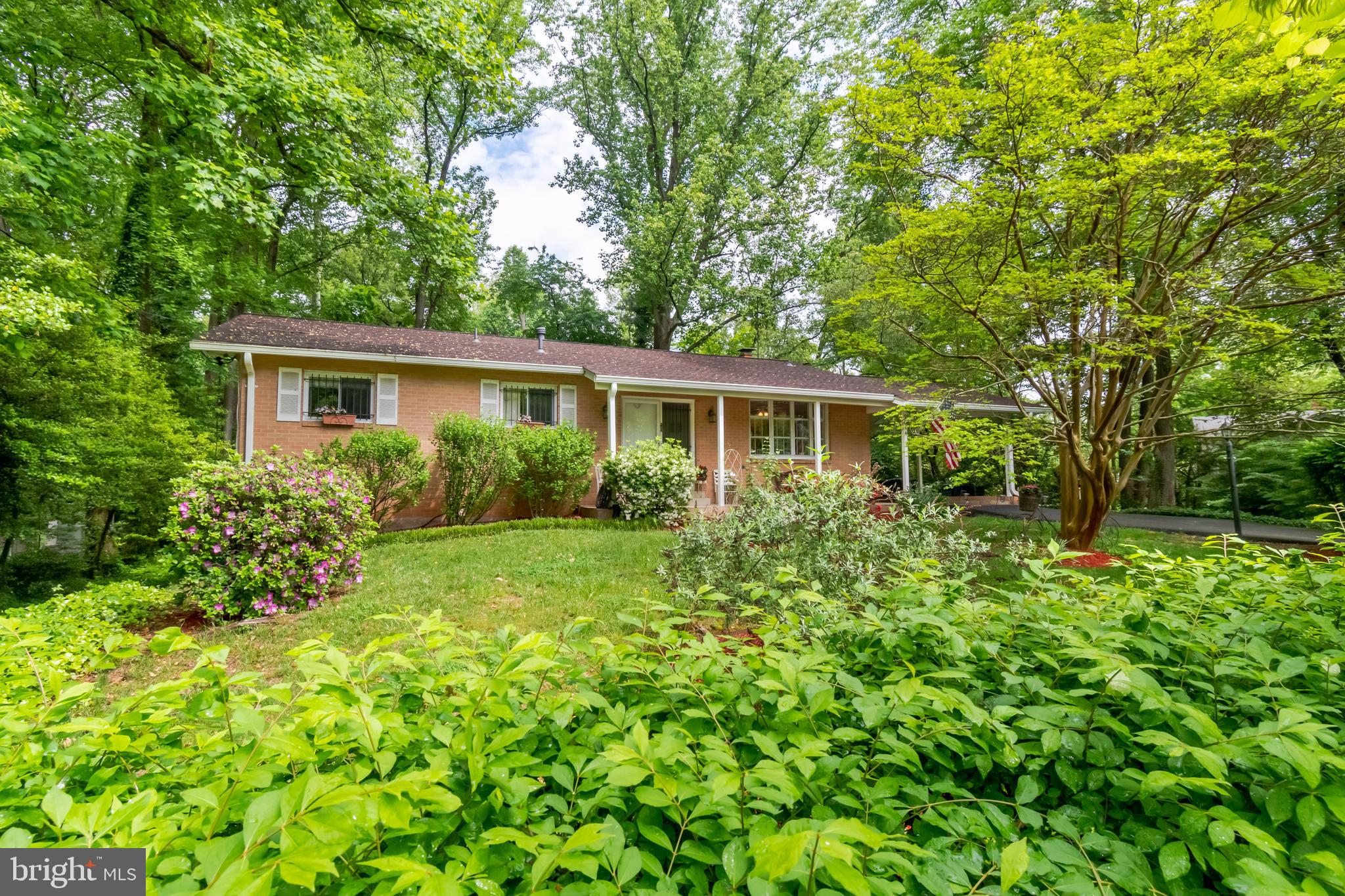 9014 Spring Avenue Lanham, MD 20706 - Photo 2 of 54 Gallery Image 2