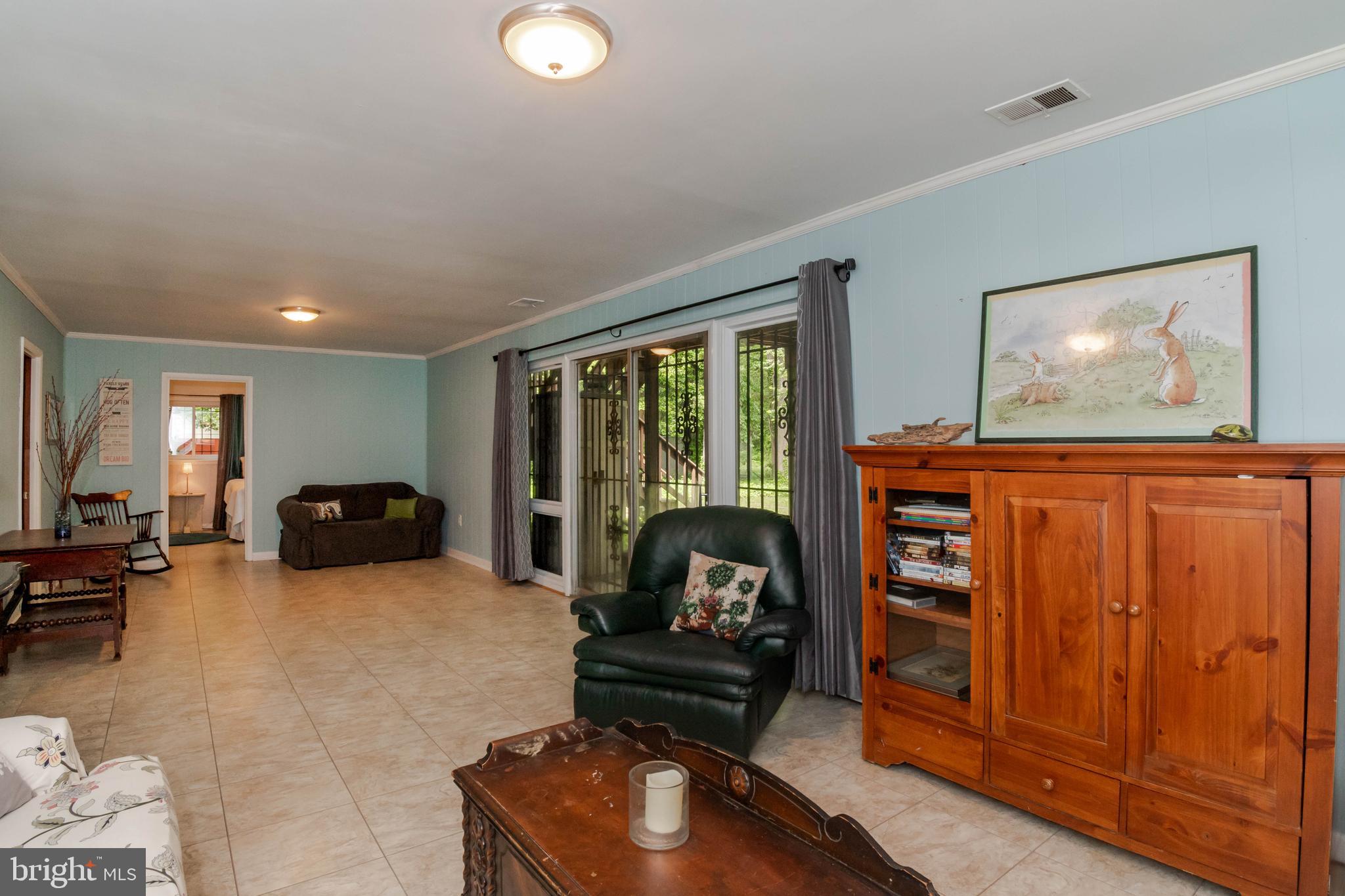 9014 Spring Avenue Lanham, MD 20706 - Photo 37 of 54 Gallery Image 37