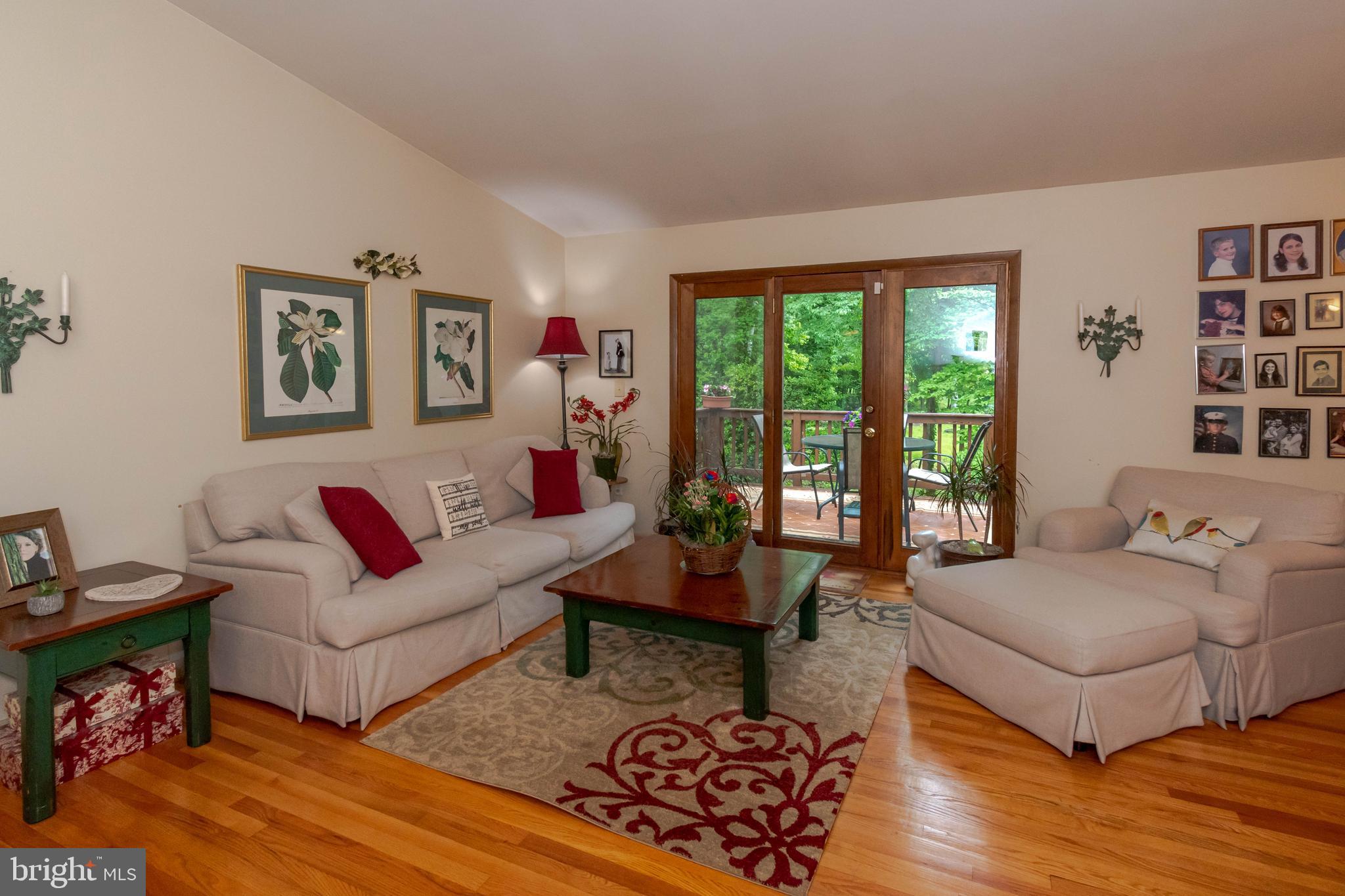 9014 Spring Avenue Lanham, MD 20706 - Photo 9 of 54 Gallery Image 9