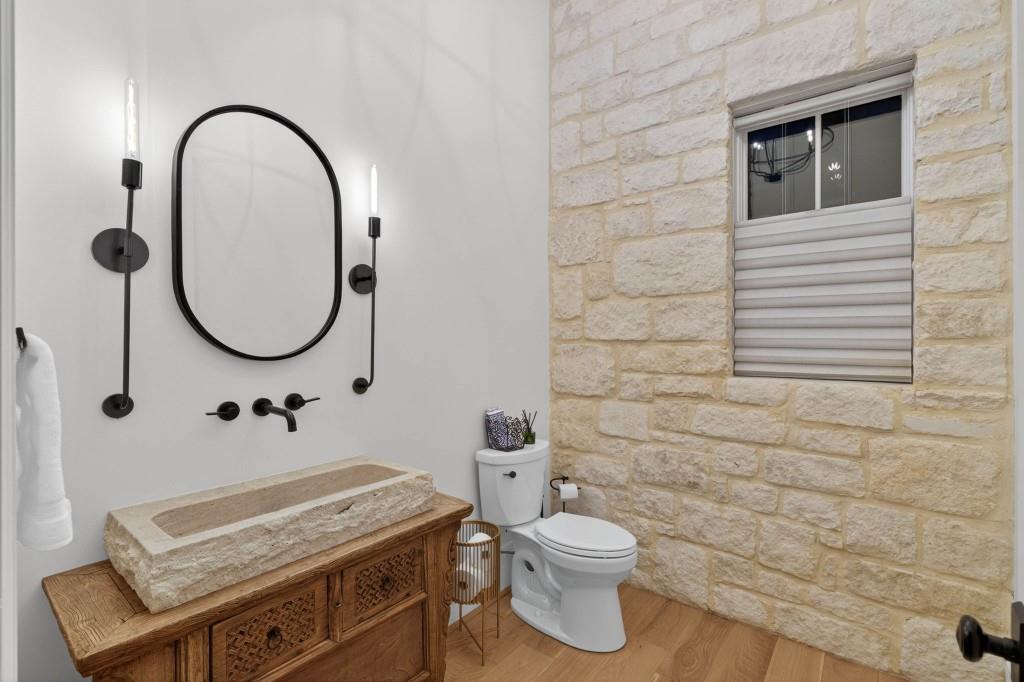 1050 Hamilton Road Northwest Kennesaw, GA 30152 - Photo 30 of 72 a bathroom with a toilet and a sink