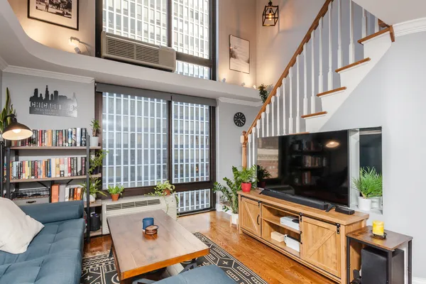 $2,300 | 1221 North Dearborn Street, Unit 1008N, Chicago, IL 60610