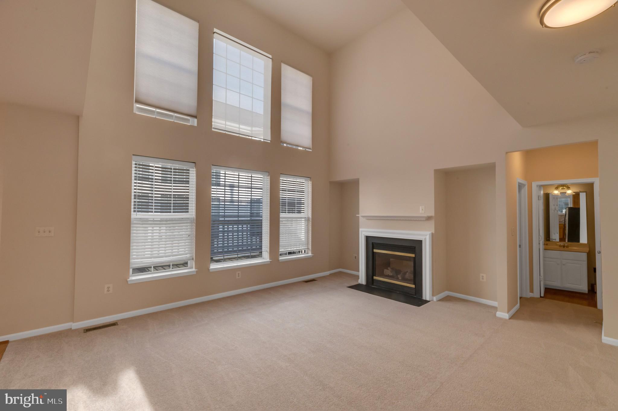 4172 Bell Ridge Court Chantilly, VA 20151 - Photo 14 of 35 Gallery Image 14