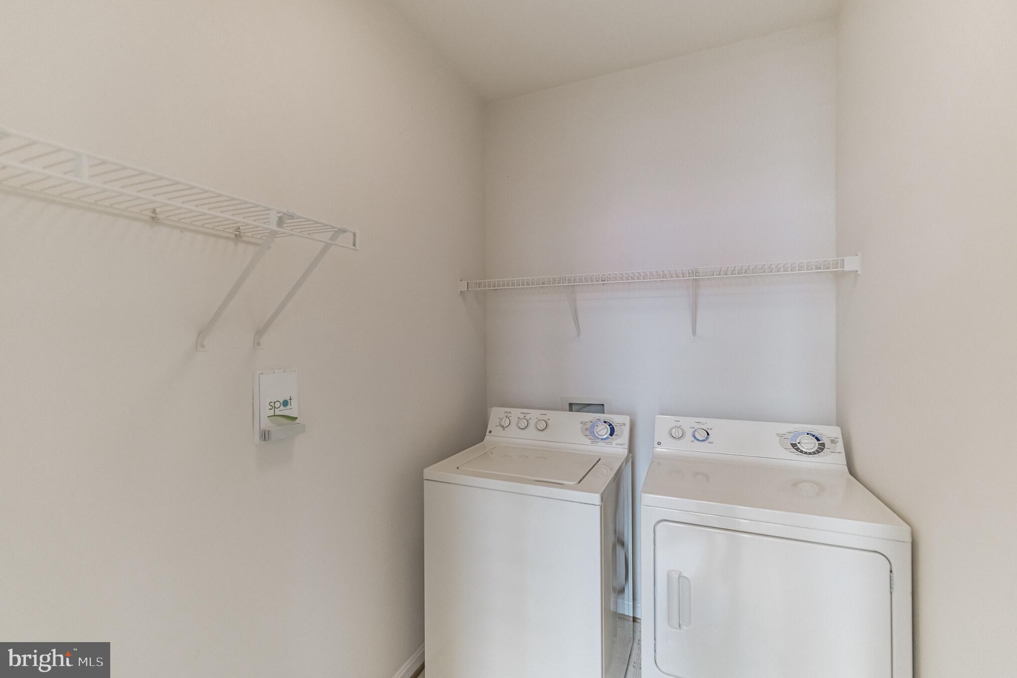 4172 Bell Ridge Court Chantilly, VA 20151 - Photo 15 of 35 Gallery Image 15