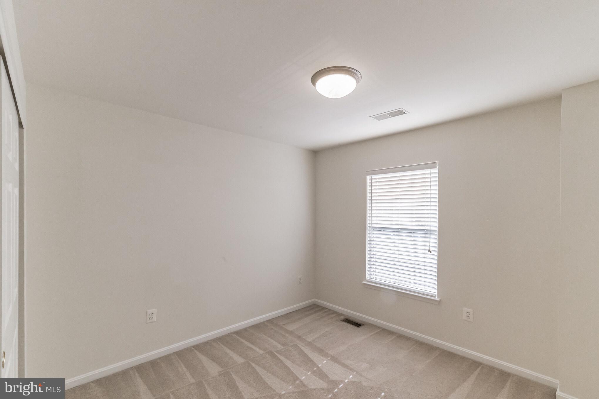 4172 Bell Ridge Court Chantilly, VA 20151 - Photo 22 of 35 Gallery Image 22