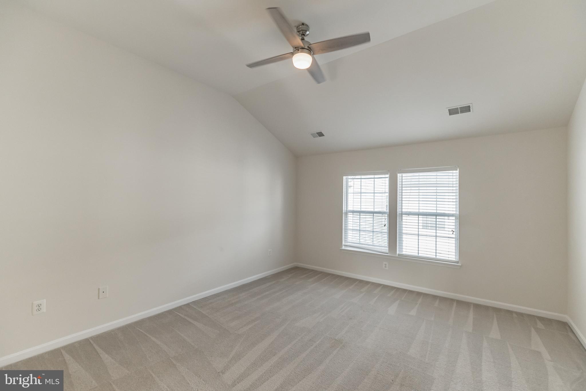4172 Bell Ridge Court Chantilly, VA 20151 - Photo 24 of 35 Gallery Image 24