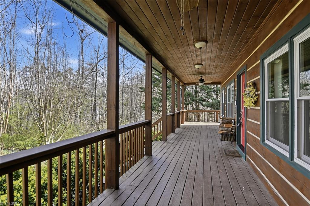 2455 Beroth Road Pfafftown, NC 27040 - Photo 5 of 38