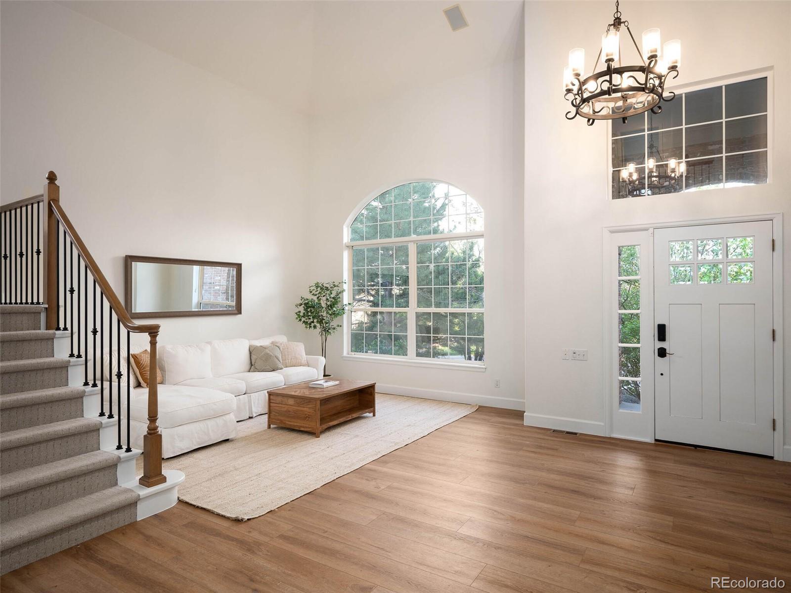 369 Shoreham Circle Castle Pines, CO 80108 - Photo 4 of 37