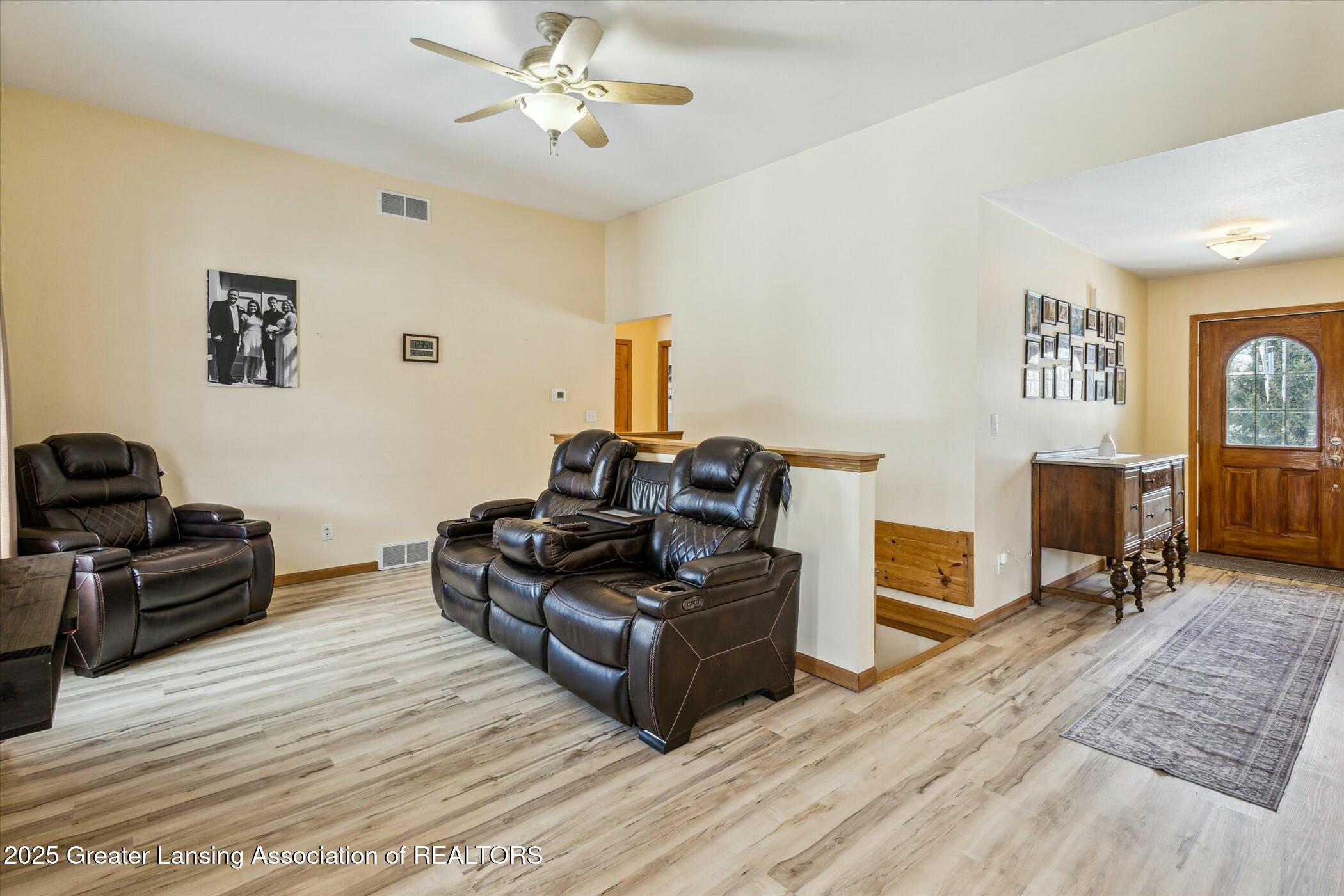 3336 North Dearing Road Parma, MI 49269 - Photo 8 of 56 tempImageQayvNd