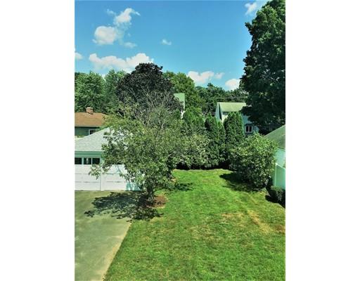 87 Hartford Terrace Springfield, MA 01118 - Photo 20 of 24