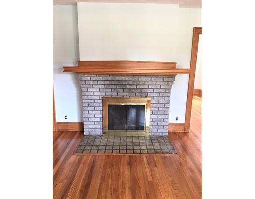 87 Hartford Terrace Springfield, MA 01118 - Photo 6 of 24
